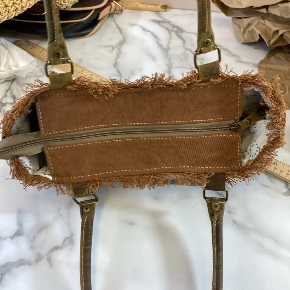 Myra‎ Bag Sequoia Dreams Shoulder Bag Western Brown Tan Cotton Leather Boho